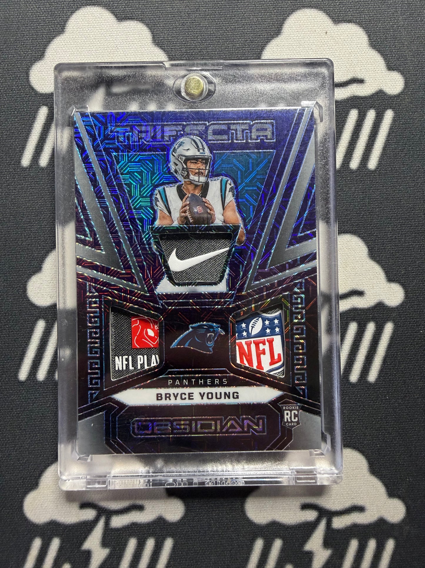 2023 Panini Obsidian Bryce Young Trifecta Patch 1/5 Rookie Card